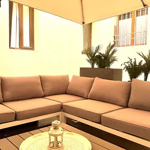 Indipendenza Luxury Apartment