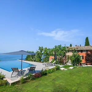 Dama Del Lago Bardolino